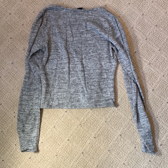 Forever 21 long sleeve shirt - Picture 3 of 4